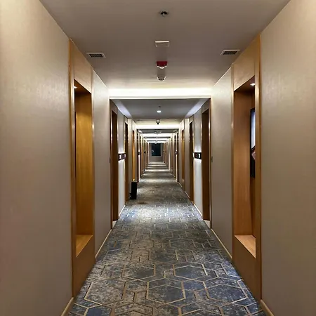 Courtyard By Marriott Nashik Hotel Exterior photo